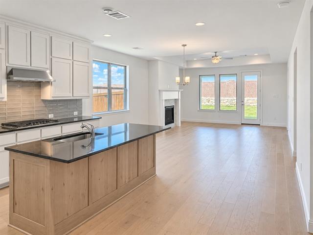 605 Rosemallow Wy