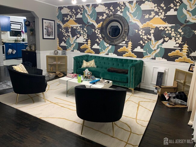 Photo - 523 Hory St