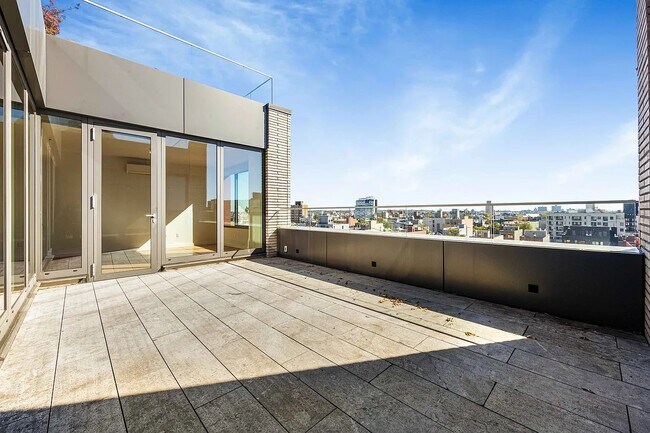 Photo - 123 Melrose St Unit 819