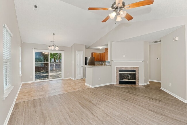 11416 Northwoods Forest Dr