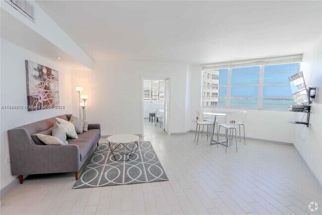 Building Photo - 999 Brickell Bay Dr Unit 1604 Rental