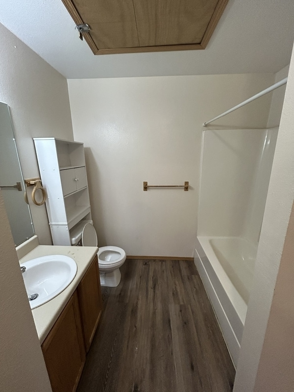 Photo - 1635 Neptune St