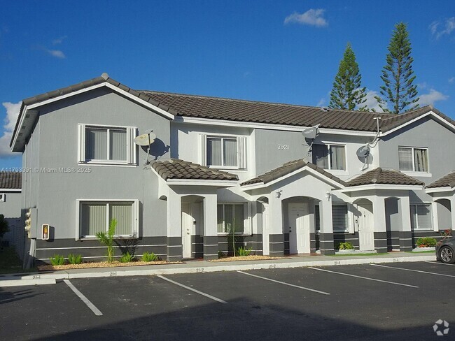 Building Photo - 7921 SW 152nd Ave Unit 1 Rental