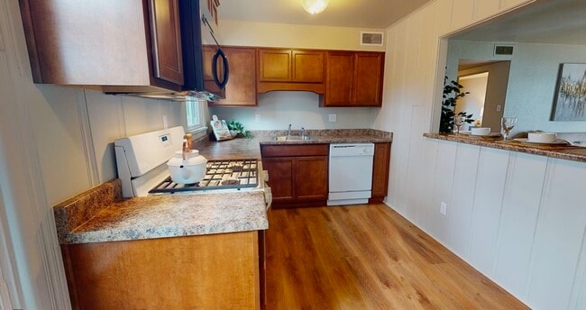 Photo - The Estates At Cheyenne Blvd