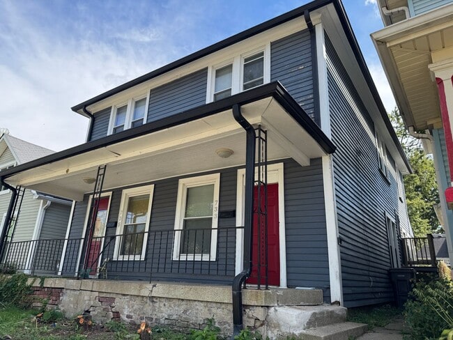 733 Orange St