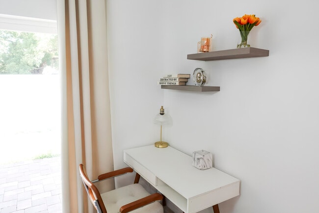 Photo - 113 Murphy St