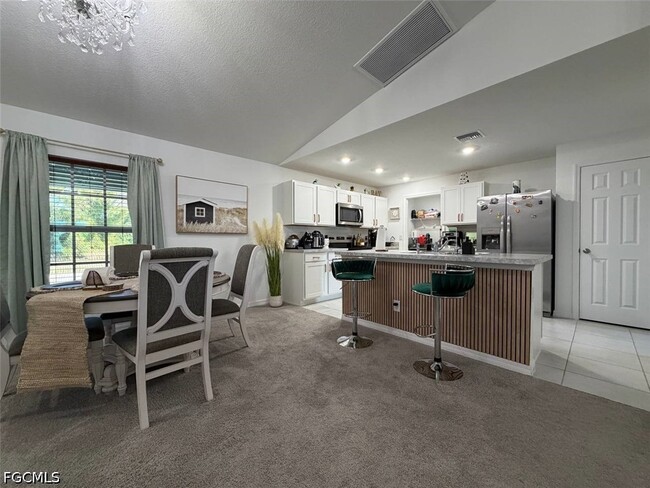 Photo - 926 NE 33rd St