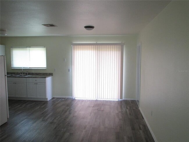 Photo - 23289 Olean Blvd