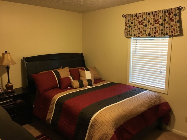 Photo - 5 BR 3 full BA House