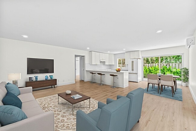 Building Photo - 4010 S Olive Ave Rental