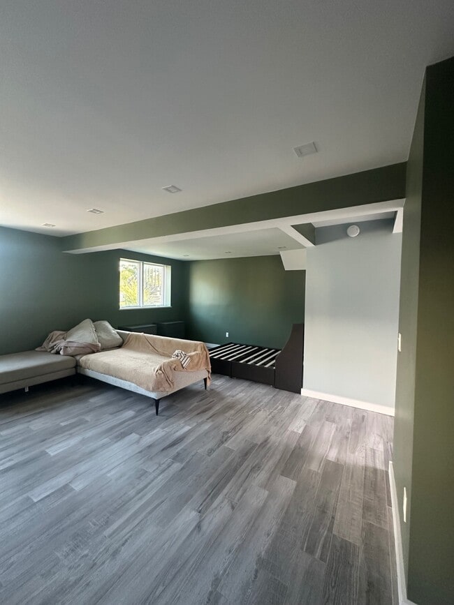 Photo - 3829 Beechwood Pl