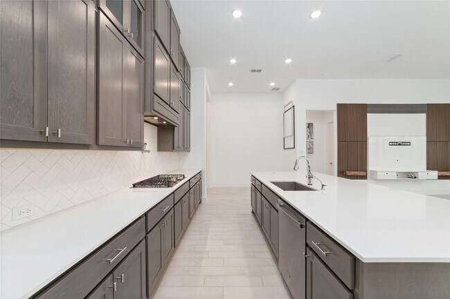 Photo - 32018 Crested Knl Ct