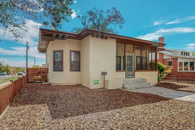 Photo - Historic Bungalow 4 Bedroom 3 (3/4) baths ...