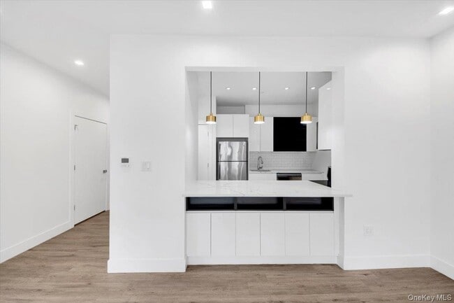Photo - 645 N MacQuesten Pkwy Unit 3G