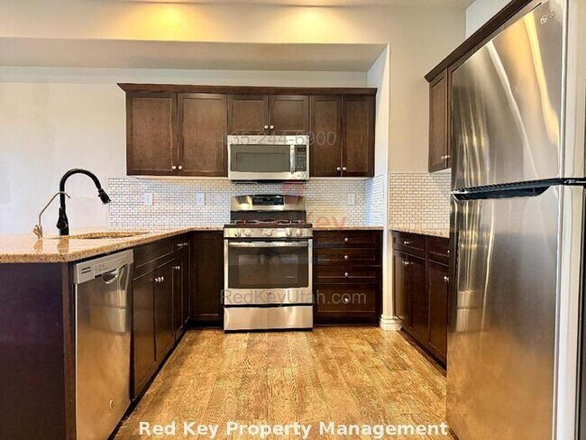 Photo - 6817 Bowker Dr