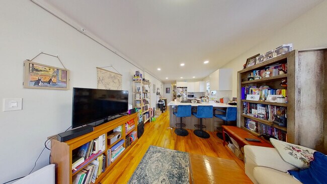 Photo - 165 Boylston St Unit 1