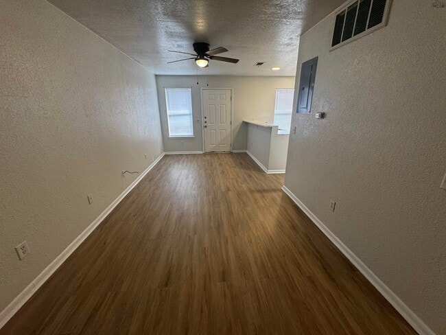 Photo - 4621 Johnson Rd