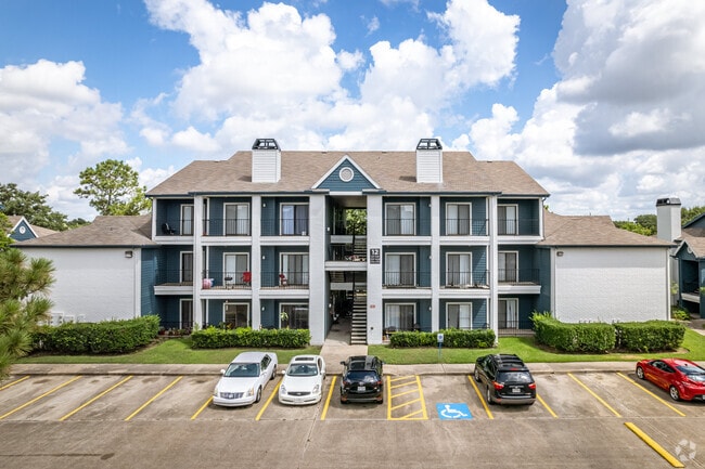 11220 West Rd
