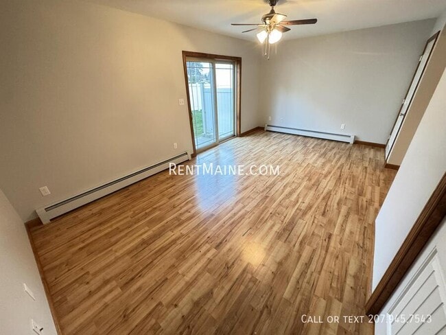 Photo - 208 Western Ave Unidad 8