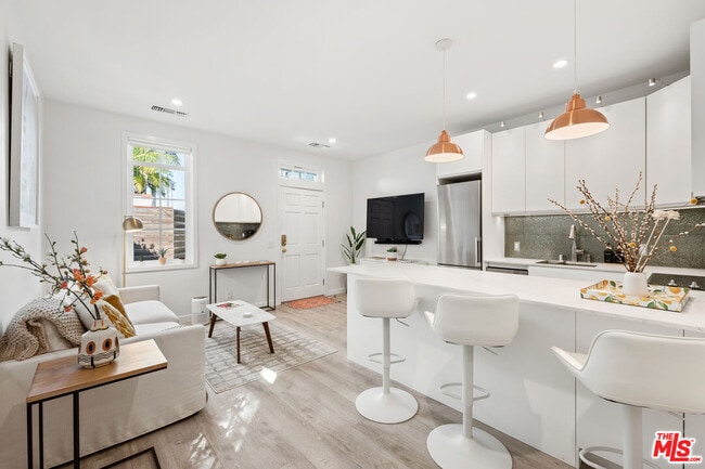 Photo - 436 N La Jolla Ave