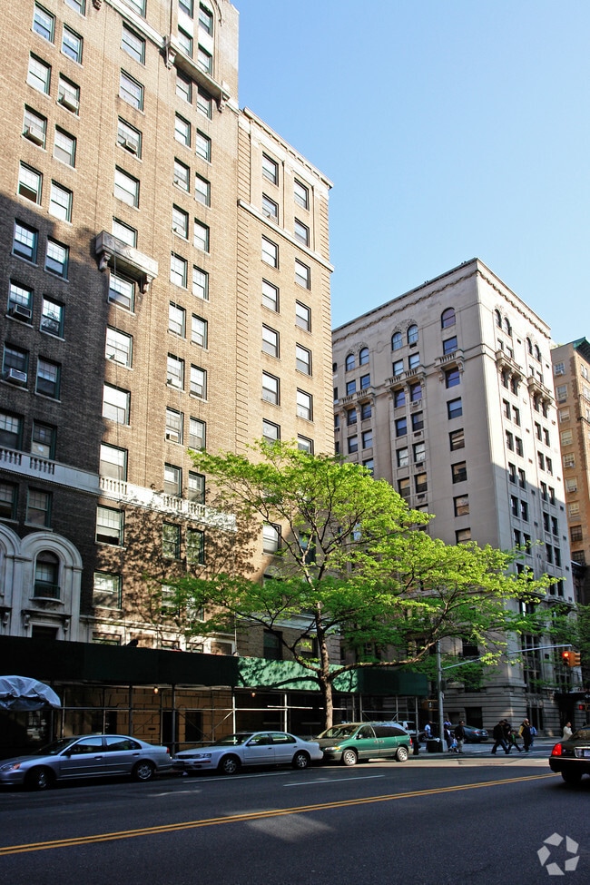 Photo - 599 West End Ave