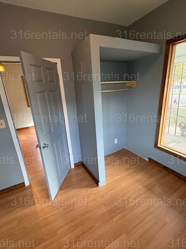 Photo - $1099 - 3 bed 1 bath - Single Family Home