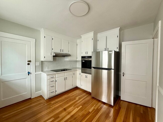 Photo - 30-32-32 Dalton Rd Unit 30