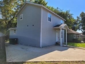 Photo - 8502 N Main St