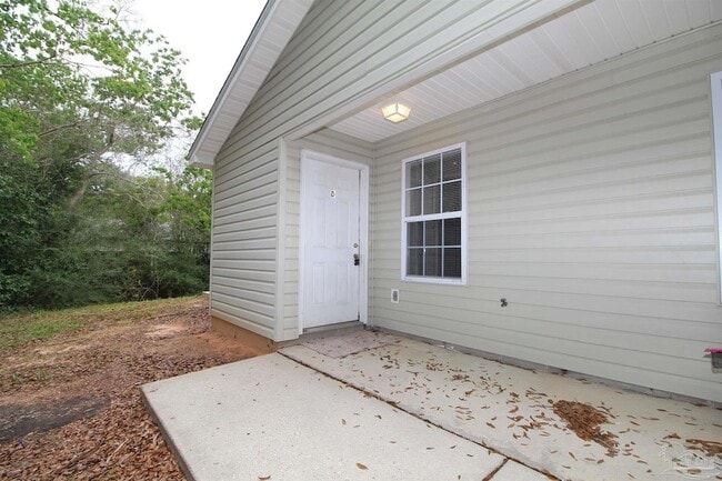 Building Photo - 601 N 61st Ave