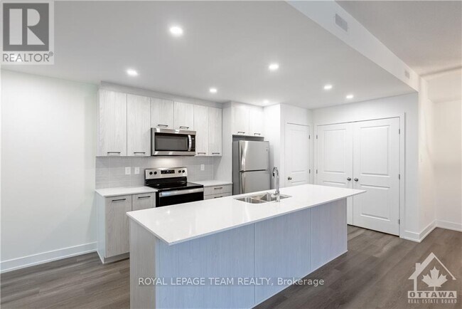 Photo - 55 Overberg Way Unit C