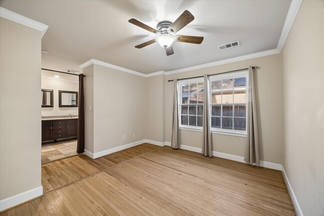 Photo - 1221 Aurora St