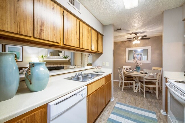 Photo - Longspur Crossing