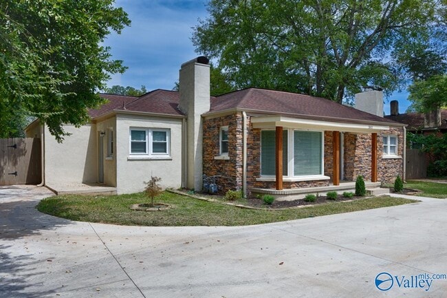 Building Photo - 2611 Whitesburg Dr Rental