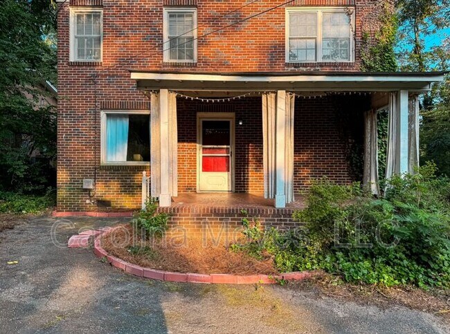 Photo - 2 Garraux St