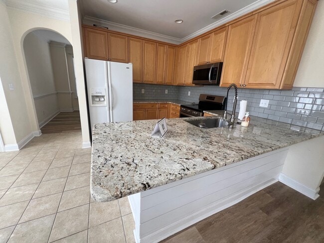 Photo - 1113 Grandiflora Dr