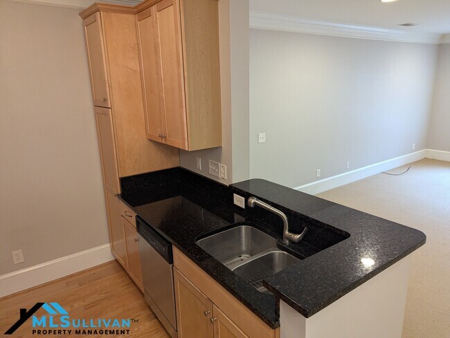 Photo - 401 Finsbury St Unidad 200-1