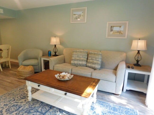Photo - 113 Shipyard Dr