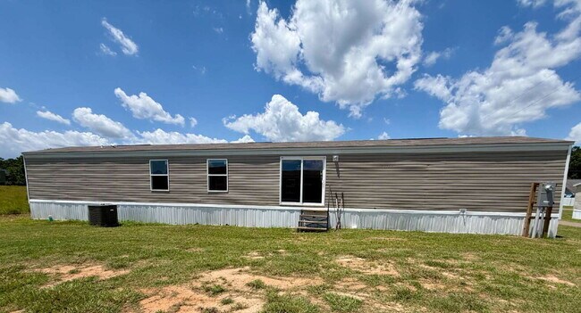 Photo - MOBILE HOME FOR RENT IN REHOBETH Unit C4