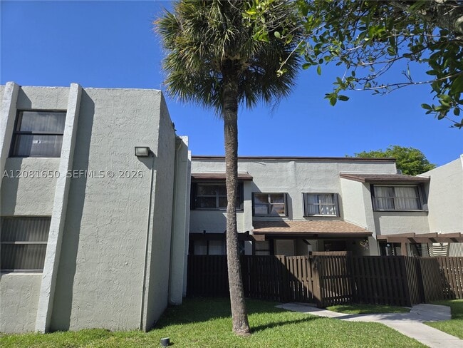 Photo - 10020 NW 9th St Cir Unit 102