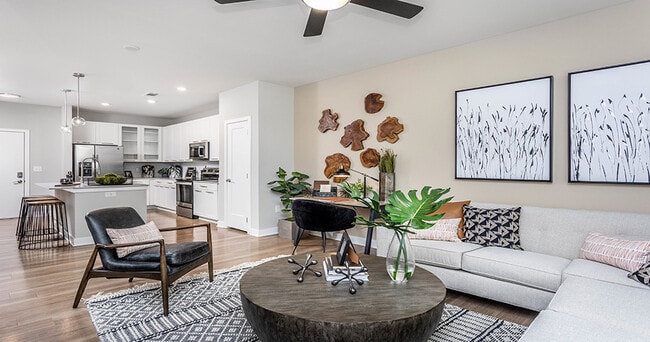 Aviation Crossing Apartments