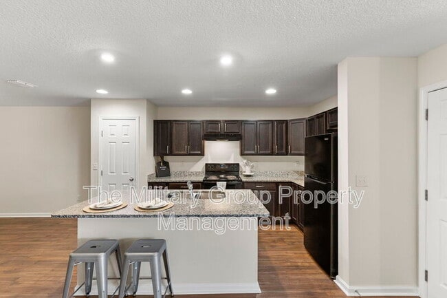 Photo - 1343 Pangolaa Drive