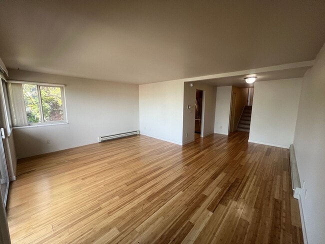Photo - Spacious Fremont 2BR/1BA, split level with private balcony, recently remodeled kitchen! Unit 4