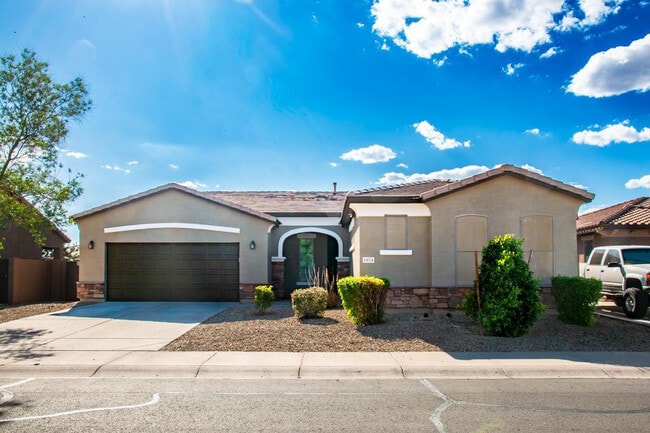 Building Photo - 1874 S 160th Ln