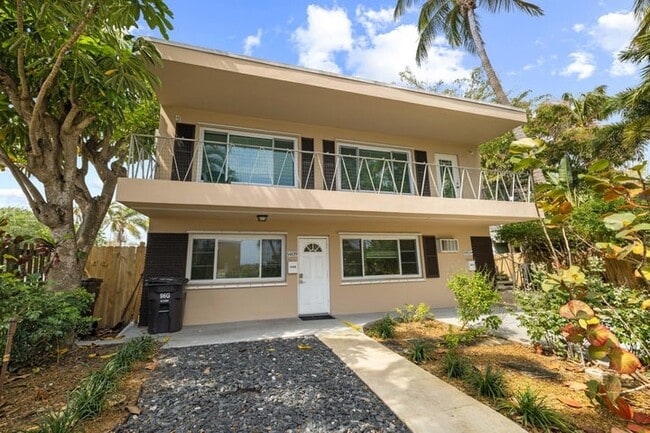 Photo - 5409 N Flagler Dr