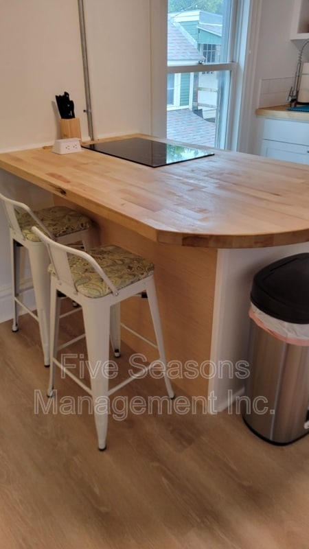 Photo - 24 Decatur St