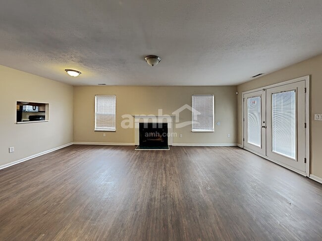 Photo - 6652 Decatur Commons