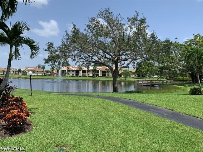Building Photo - 8715 Charter Club Cir Unit 4