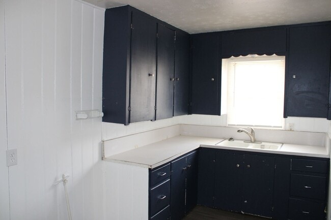 Photo - Oliver -Eakle Dollhouse 2/1/1 Located by the Amarillo College