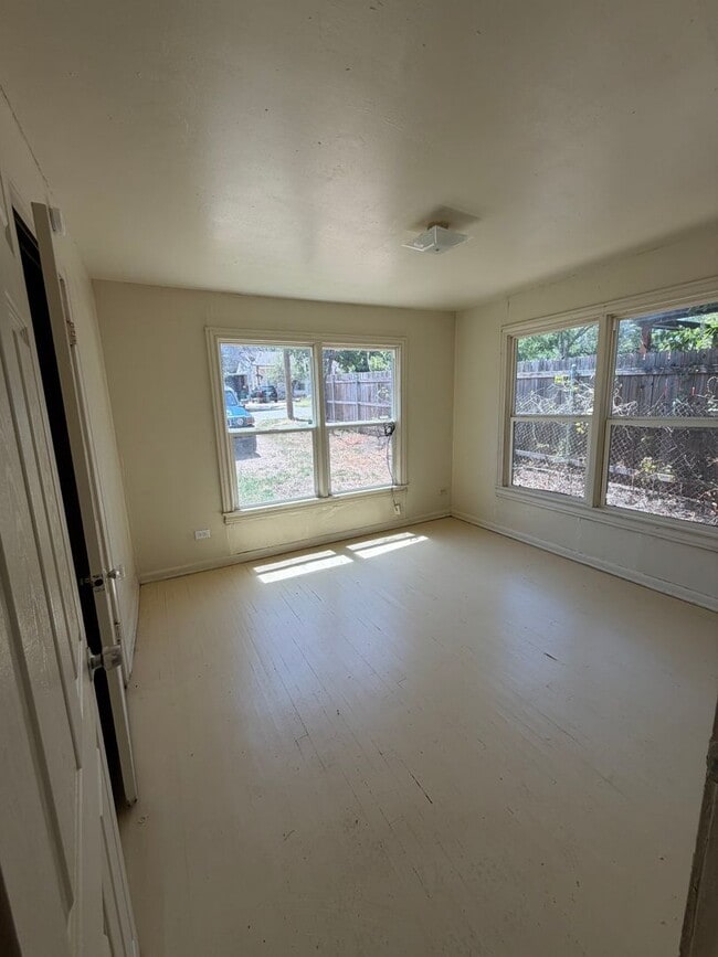Photo - 3709 Beverly Dr
