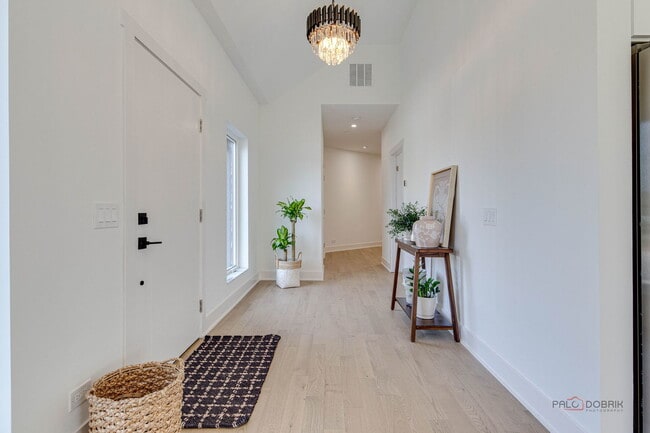 Photo - 19 Marina Dr